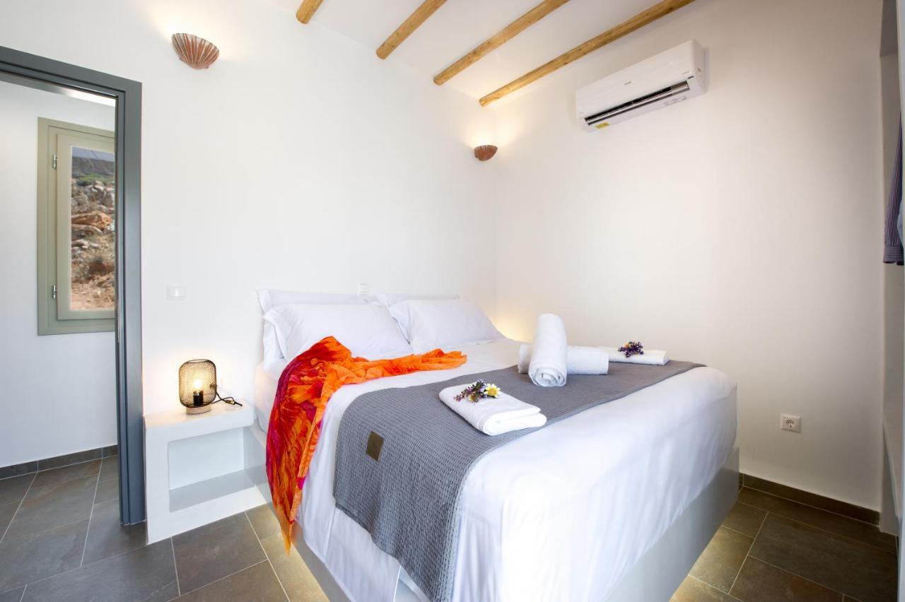 Droufakos' Home, Lux Seafront Apartment W. View Cherronisos  Exterior foto
